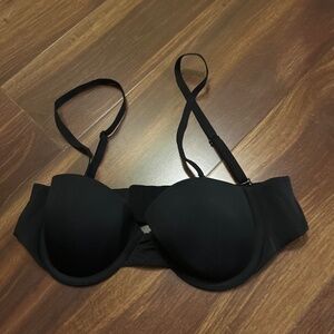 GAPBody T-Shirt Bra Multiway Underwire Black Bra size 32A